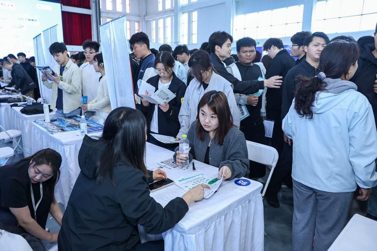 2026年“山河四省”青年人才交流会在山东举办：超8000岗位精准对接 - 山河大学