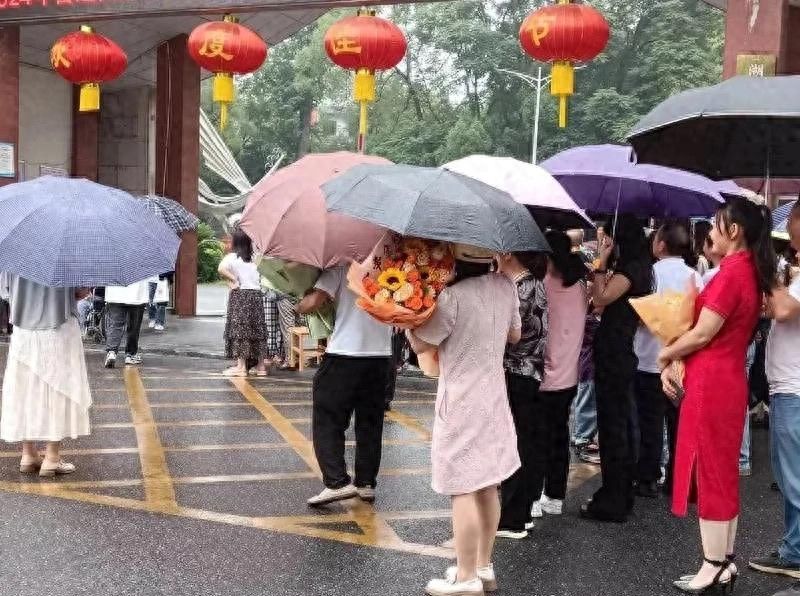 山东2026高考阅卷结束：6月25日下午3点出分，阅卷流程与等待期建议全解析 - 山河大学